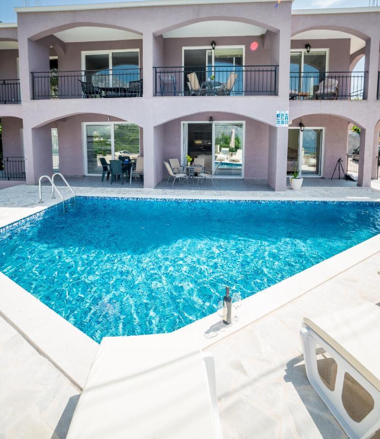 Boka Bay Apartment Kotor Exterior photo