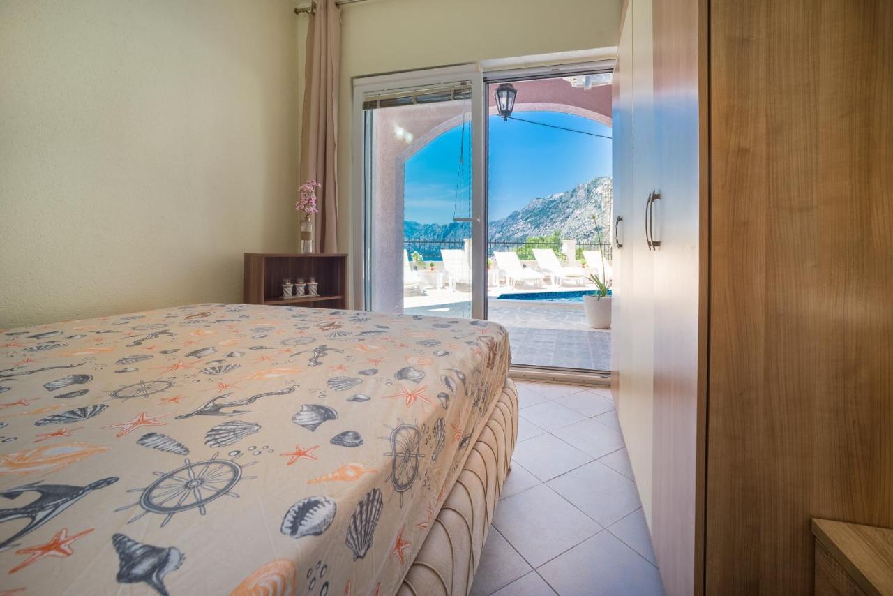 Boka Bay Apartment Kotor Exterior photo